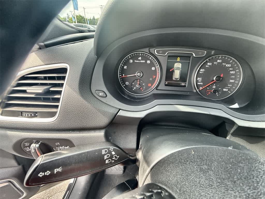 2015 Audi Q3 2.0T Prestige Image 23 of 36
