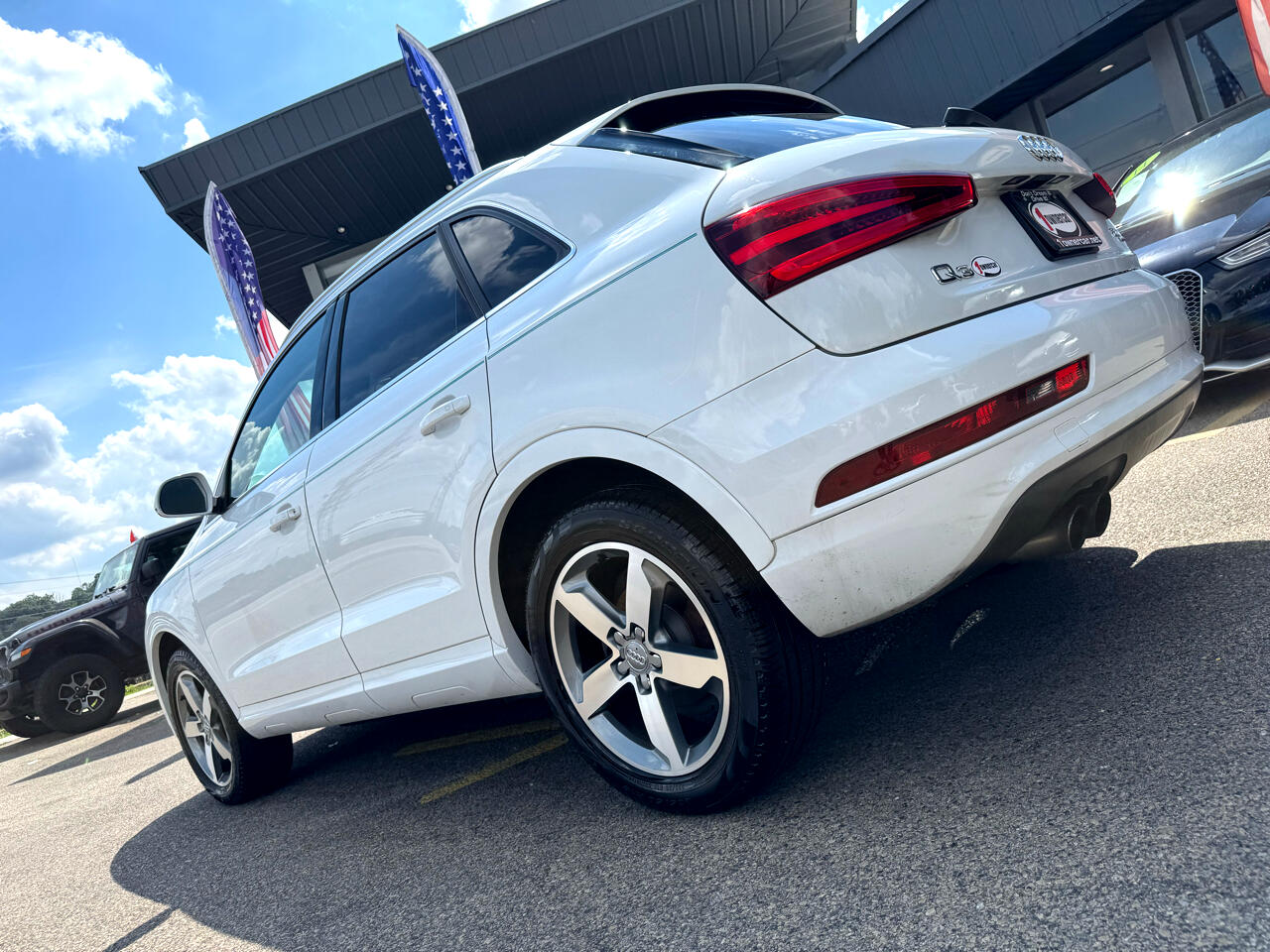 Vehicle image 14 of 57