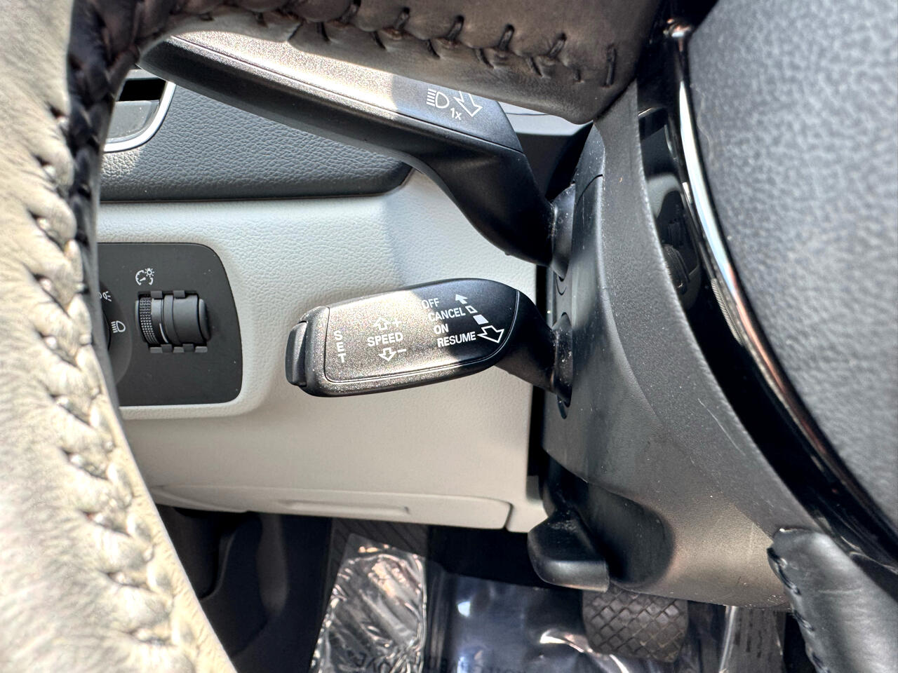 Vehicle image 45 of 57