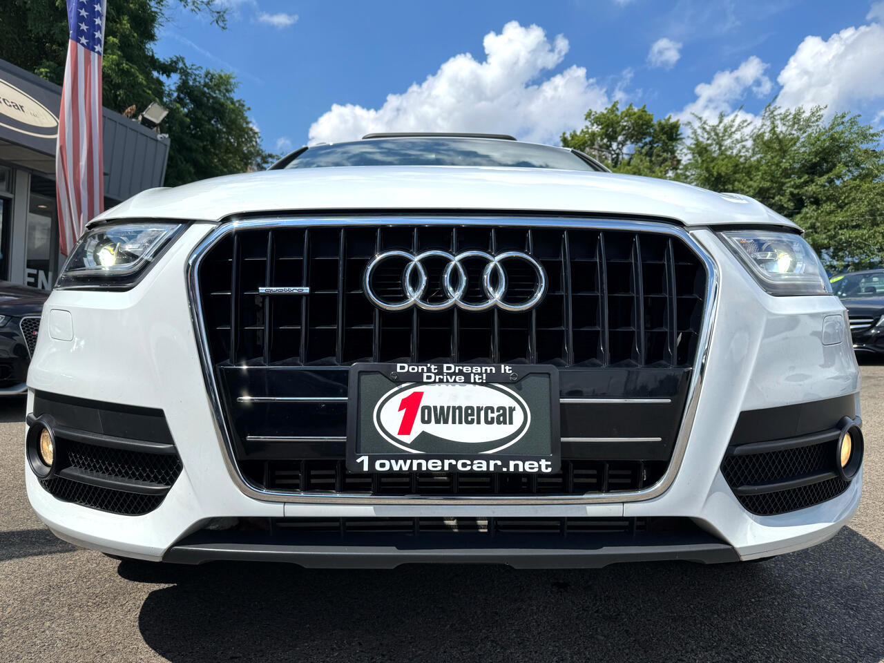Vehicle image 3 of 57