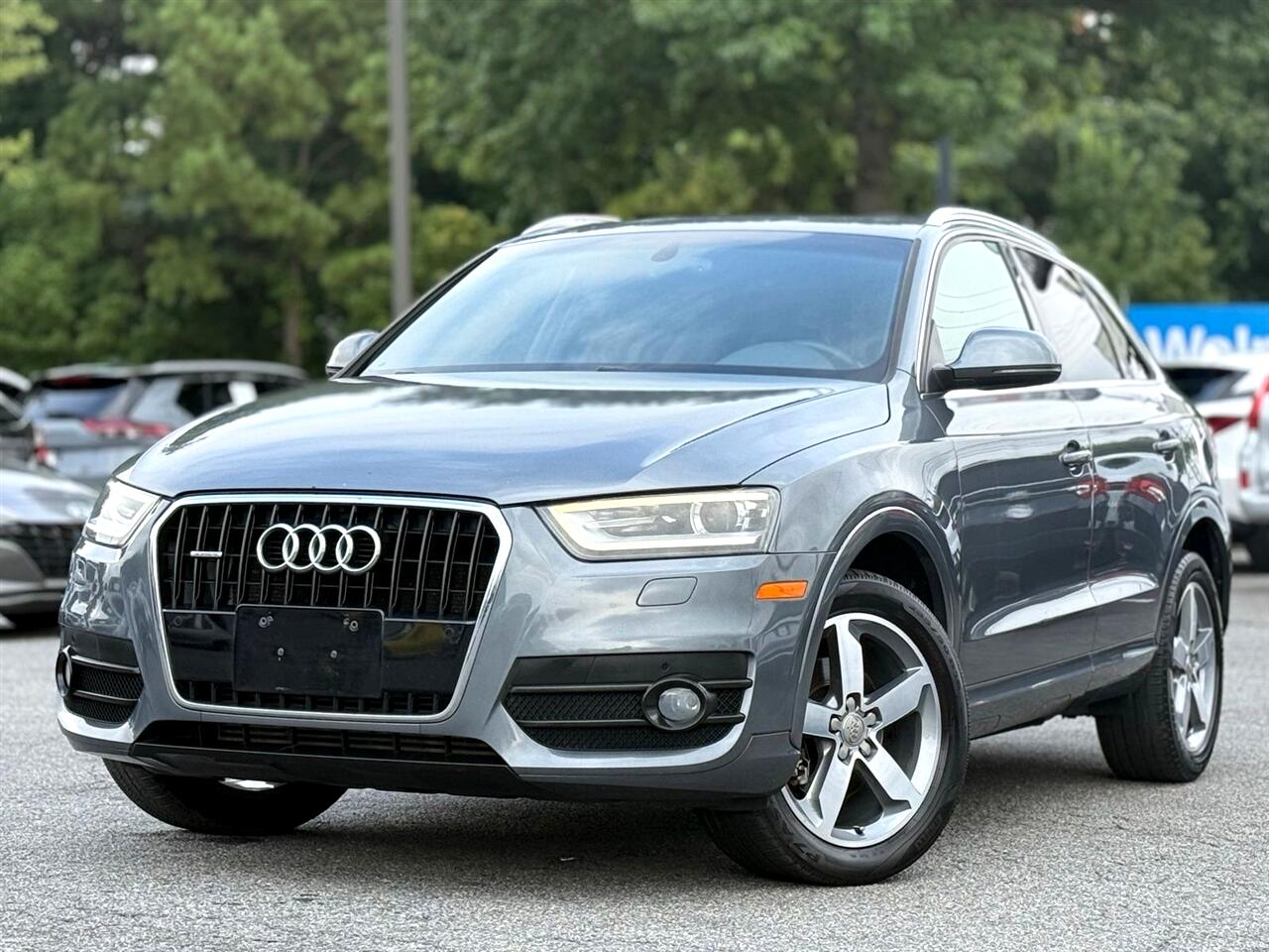 2015 Audi Q3 2.0T Prestige Image 1 of 13