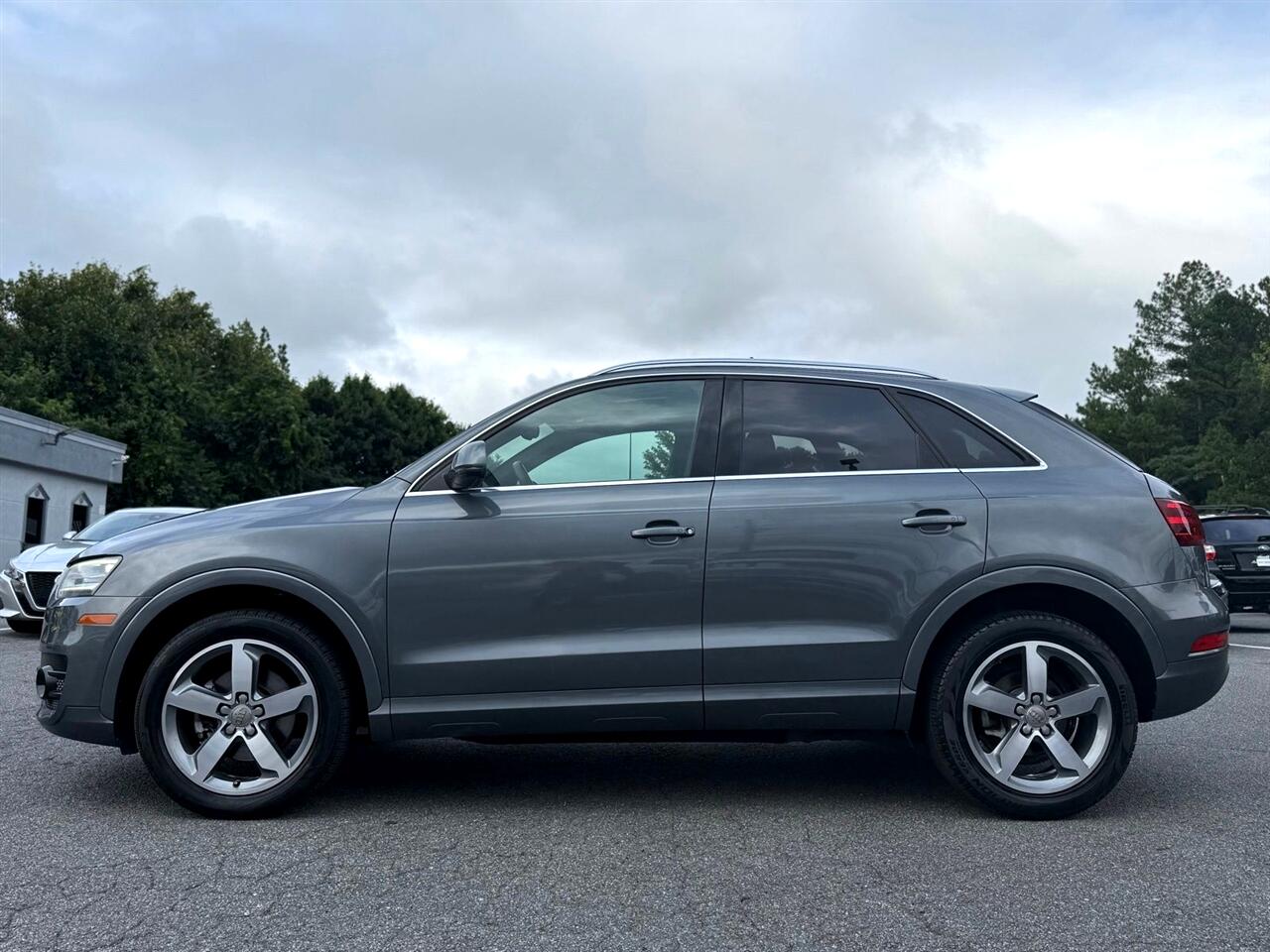 2015 Audi Q3 2.0T Prestige Image 8 of 13