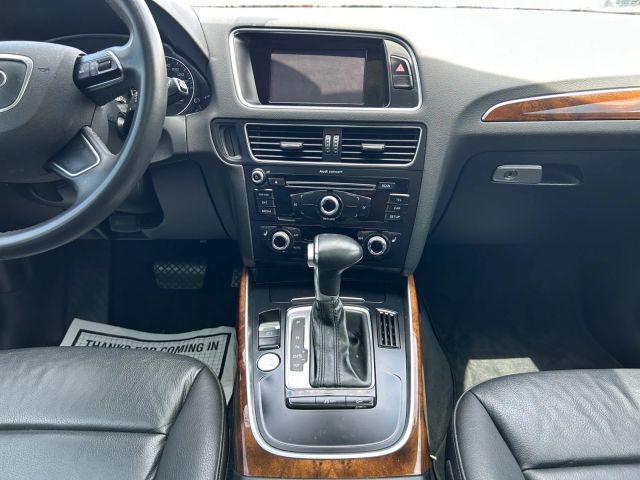Vehicle image 18 of 18