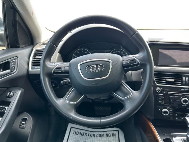Vehicle image 15 of 18