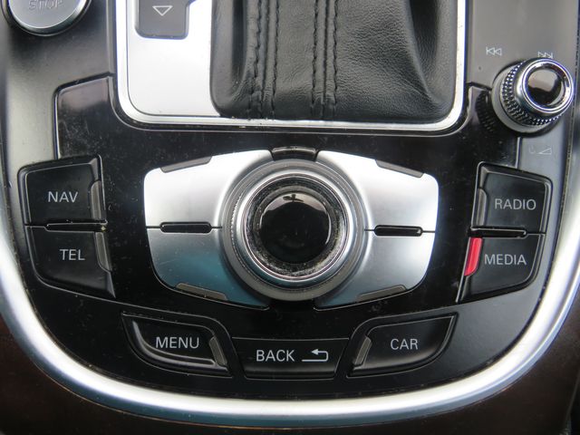 Vehicle image 27 of 28