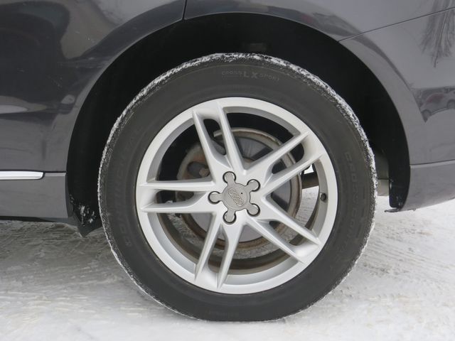 Vehicle image 7 of 28