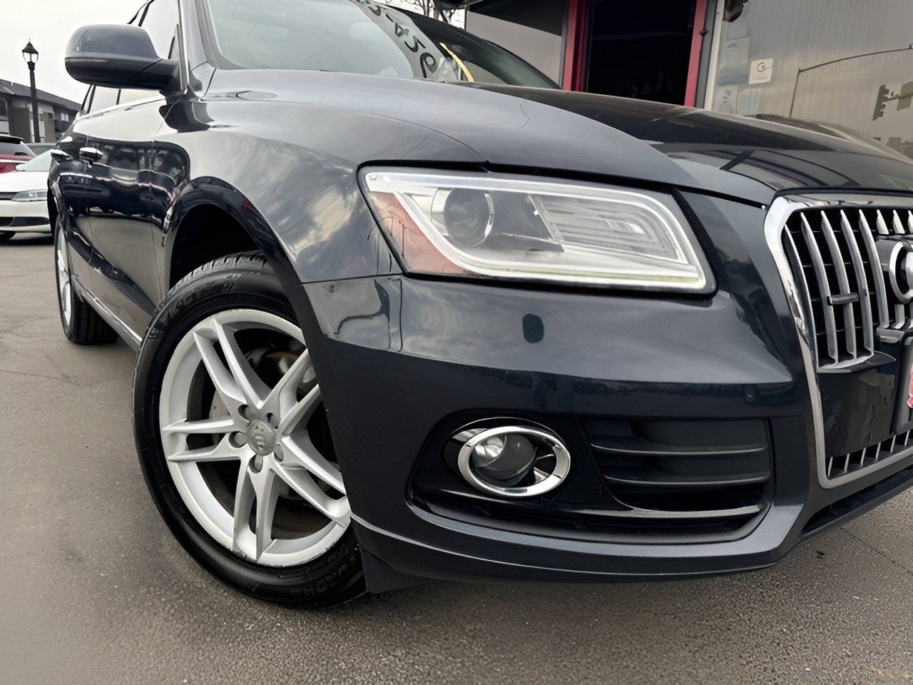 Vehicle image 36 of 41