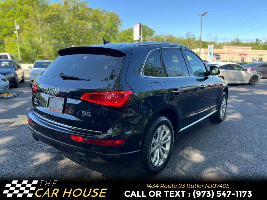 Vehicle image 8 of 33