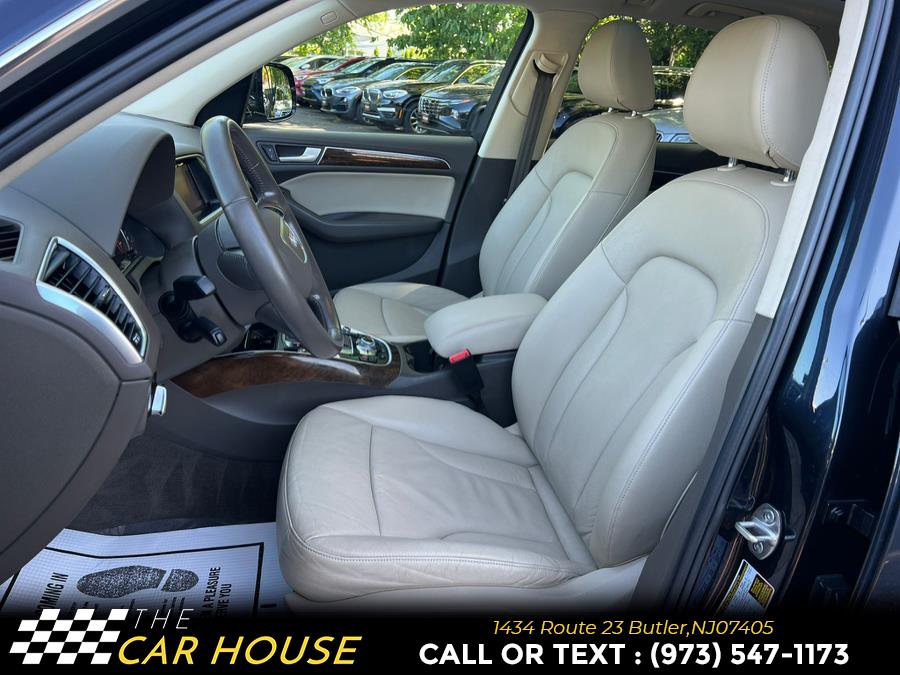 Vehicle image 15 of 33