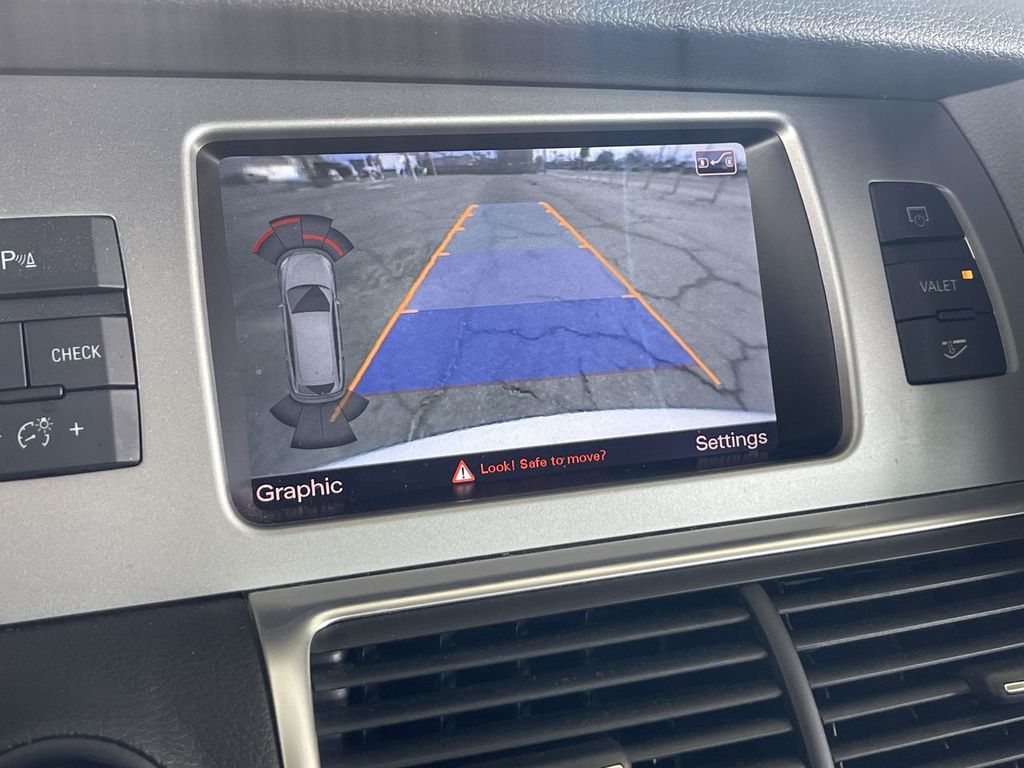 2015 Audi Q7 3.0T Premium Plus Image 21 of 37