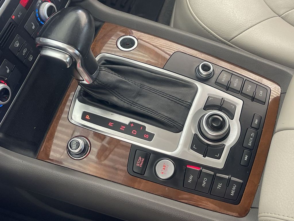 2015 Audi Q7 3.0T Premium Plus Image 24 of 37