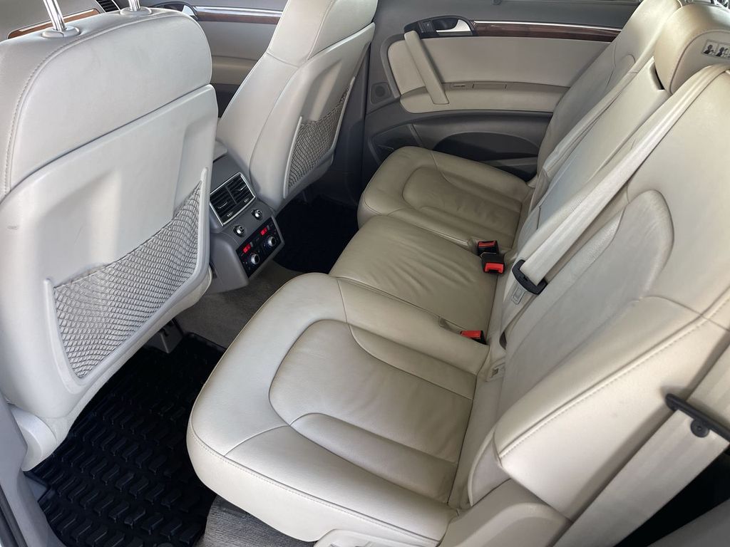 2015 Audi Q7 3.0T Premium Plus Image 15 of 37