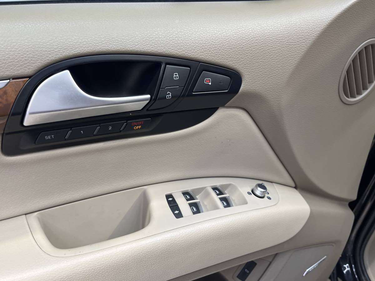 2015 Audi Q7 3.0T Premium Plus Image 17 of 24