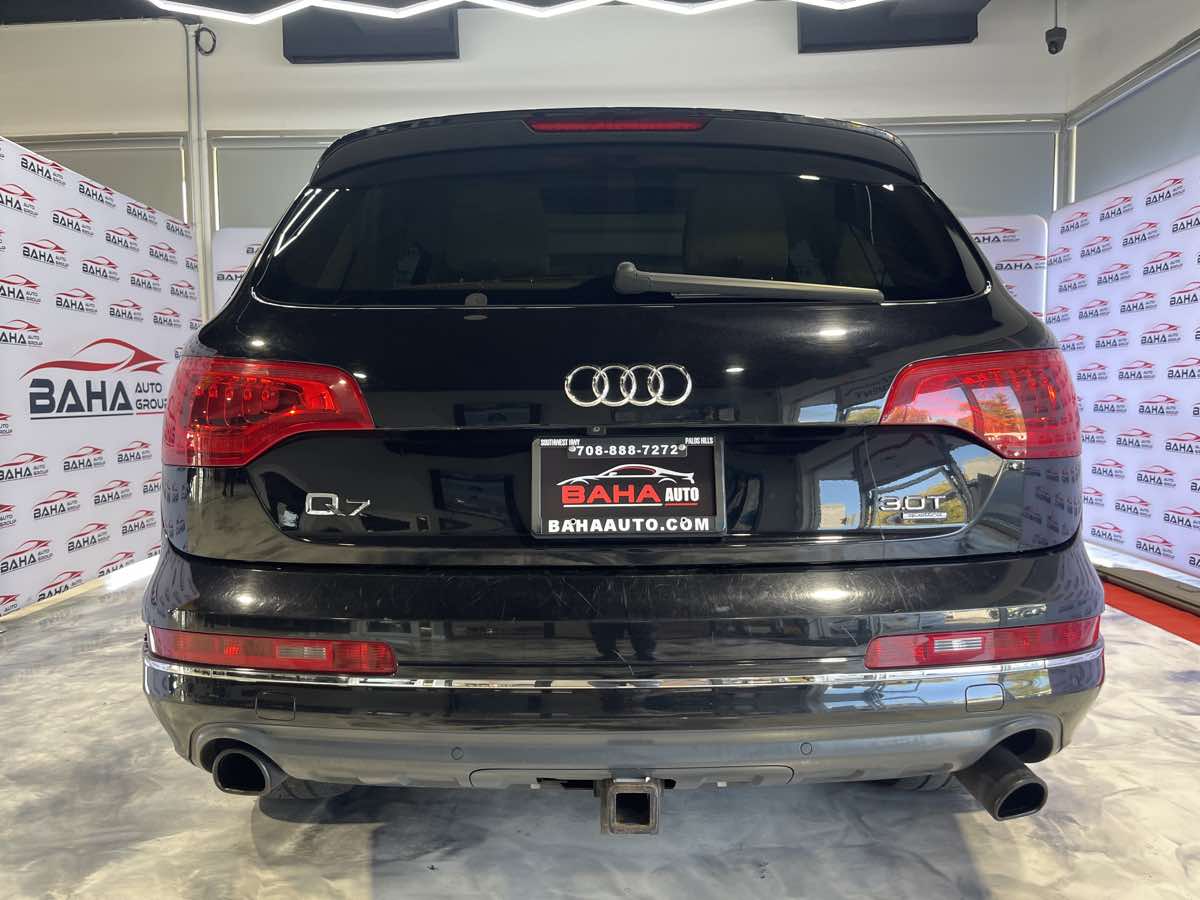 2015 Audi Q7 3.0T Premium Plus Image 8 of 24