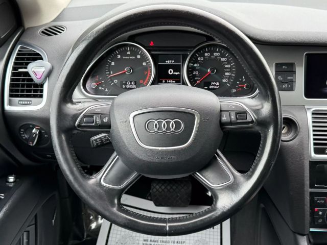Vehicle image 33 of 50