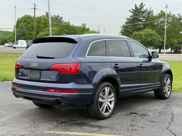 Vehicle image 7 of 50