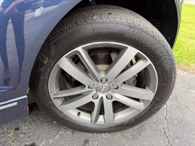 Vehicle image 49 of 50