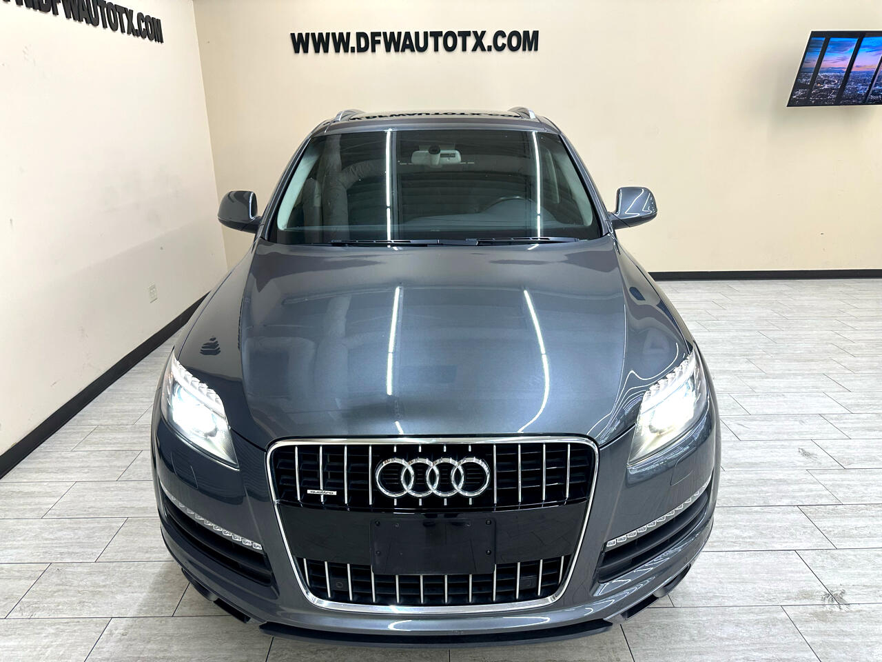 2015 Audi Q7 3.0T Premium Plus Image 3 of 48