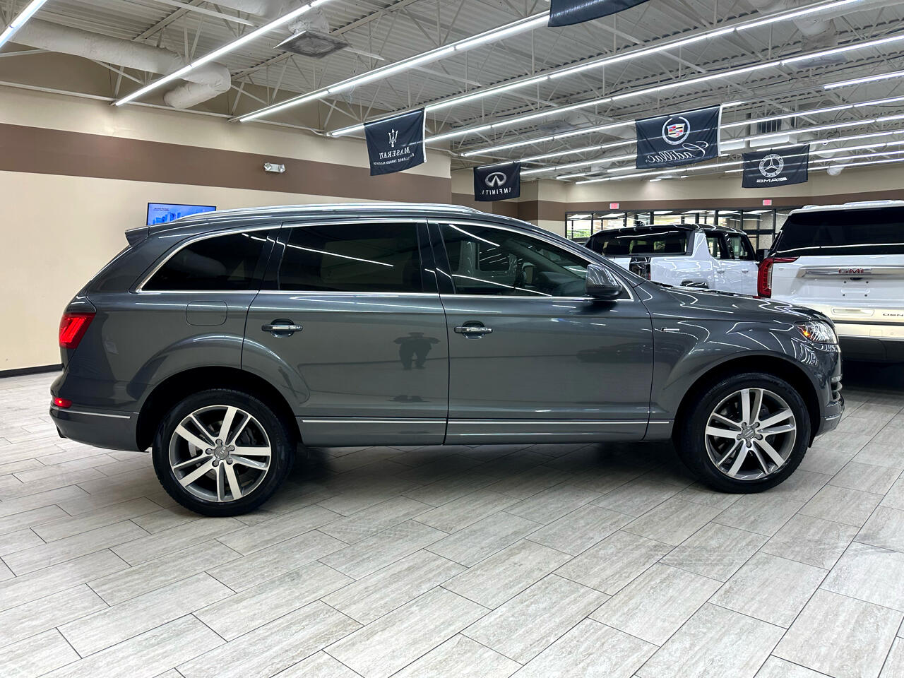 2015 Audi Q7 3.0T Premium Plus Image 6 of 48