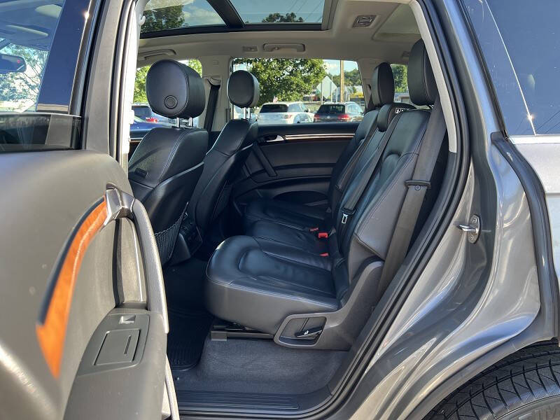 2015 Audi Q7 3.0T Premium Plus Image 17 of 29
