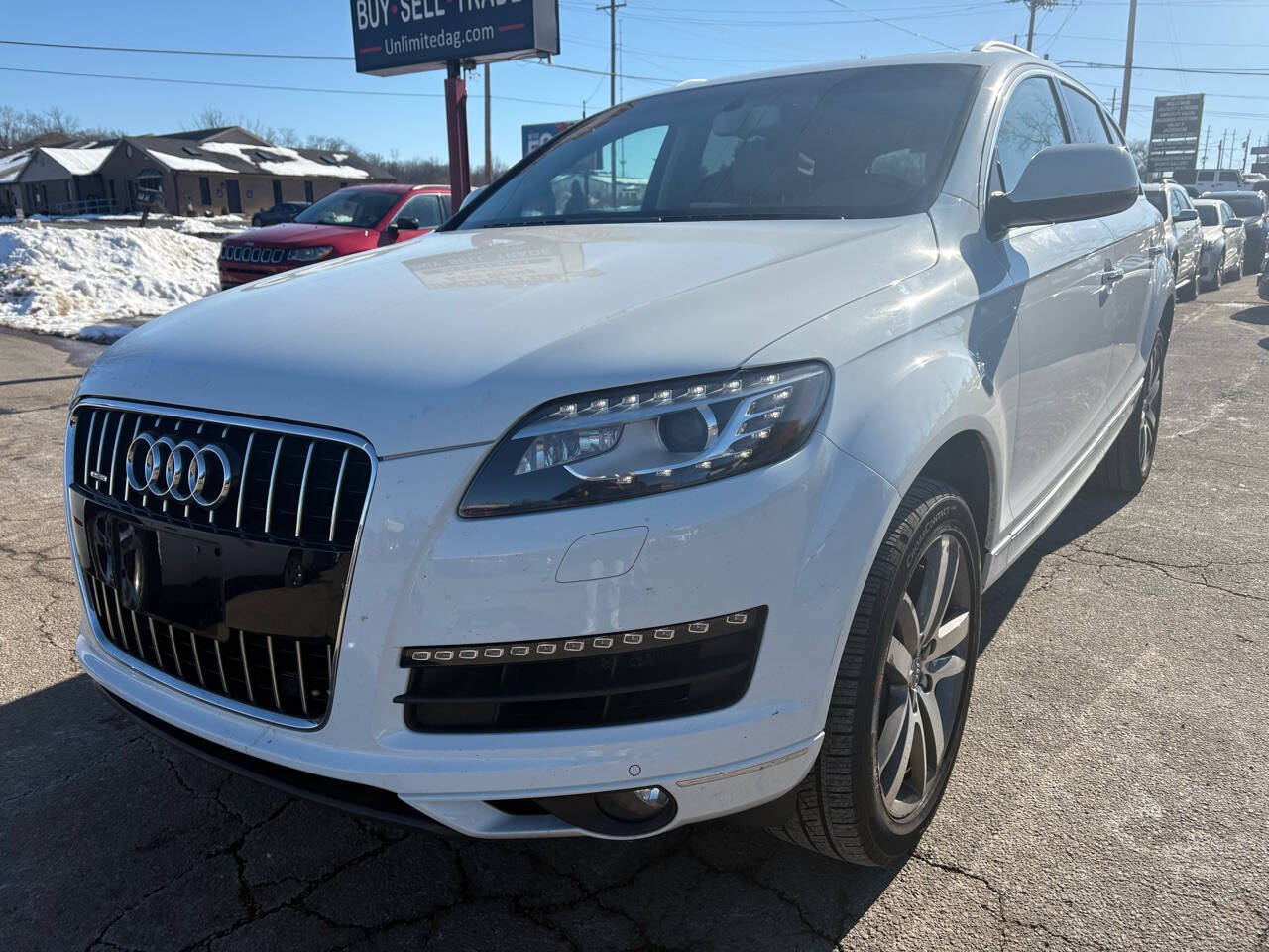 2015 Audi Q7 3.0T Premium Plus Image 2 of 31