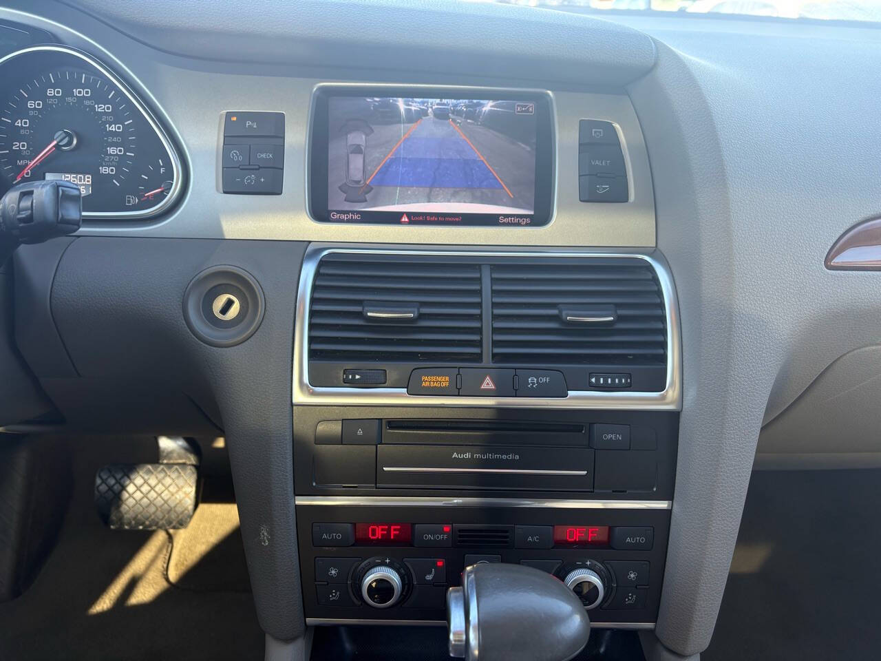 2015 Audi Q7 3.0T Premium Plus Image 31 of 31