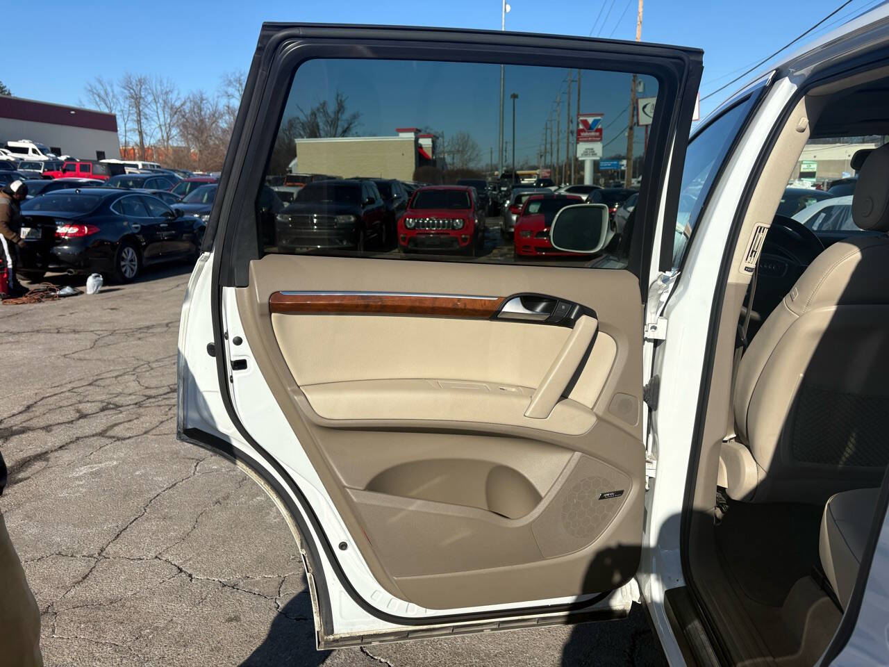 2015 Audi Q7 3.0T Premium Plus Image 16 of 31