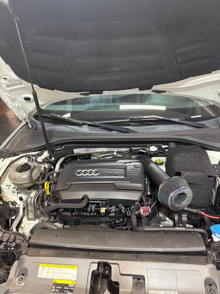 Vehicle image 12 of 42