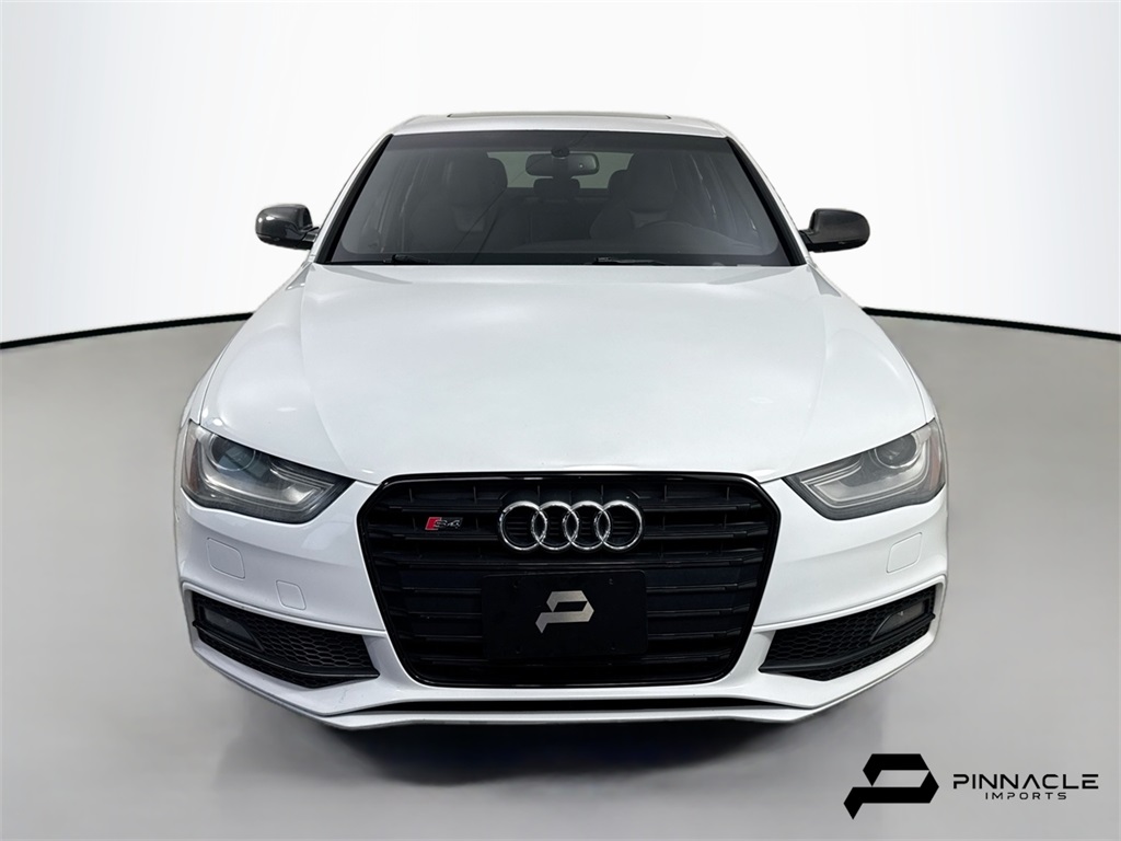 Vehicle image 2 of 39