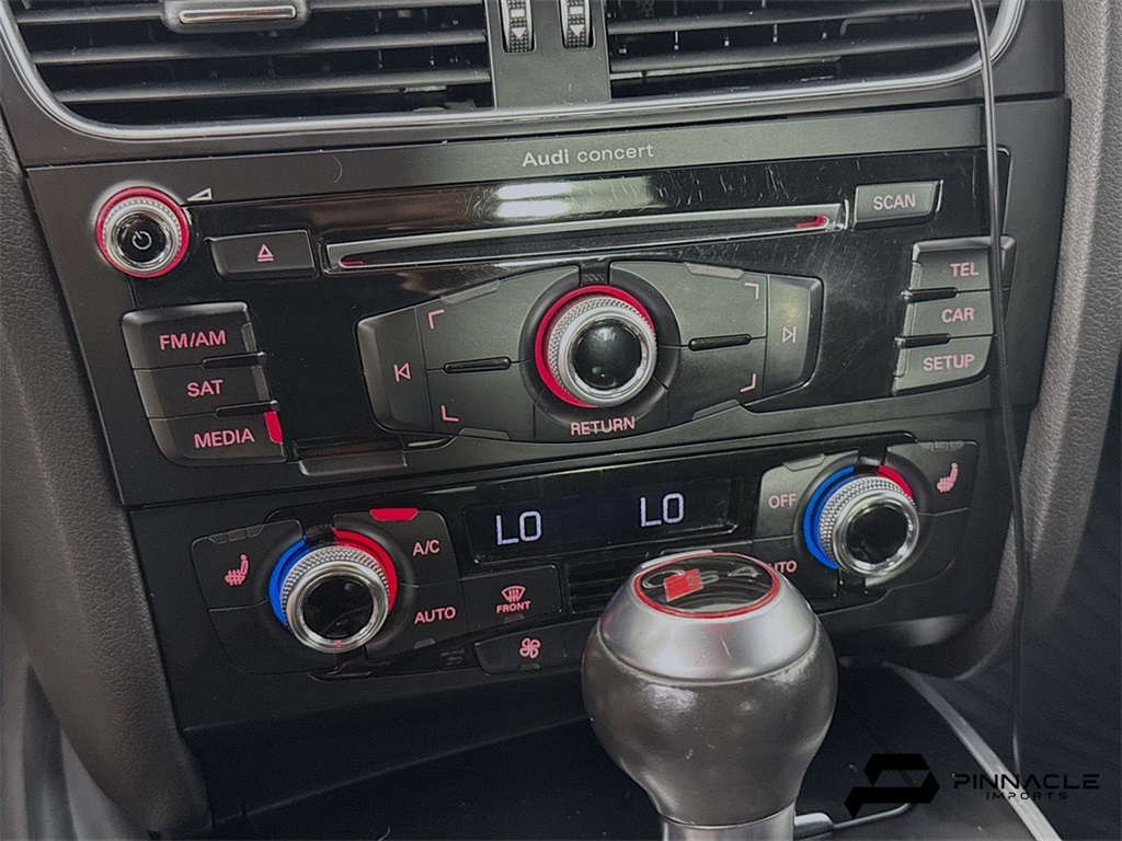 Vehicle image 31 of 39