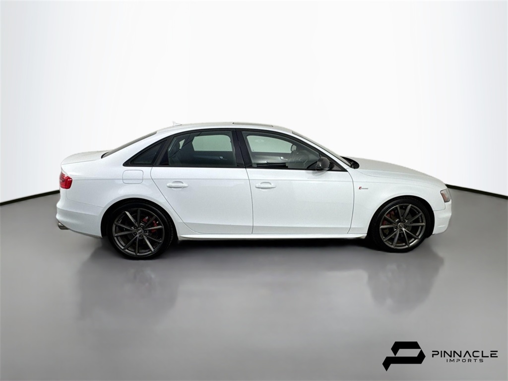 Vehicle image 4 of 39