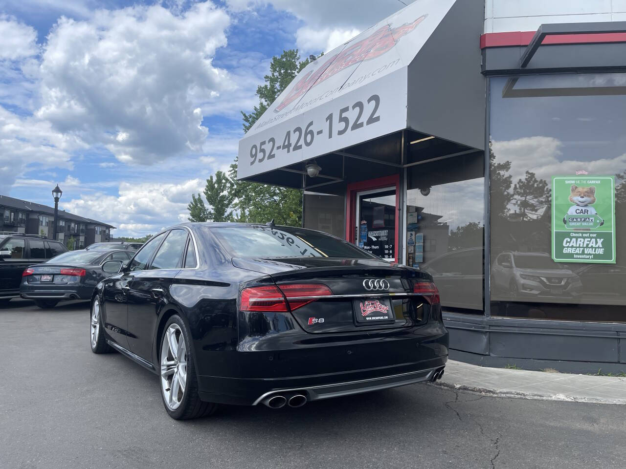 Vehicle image 7 of 40