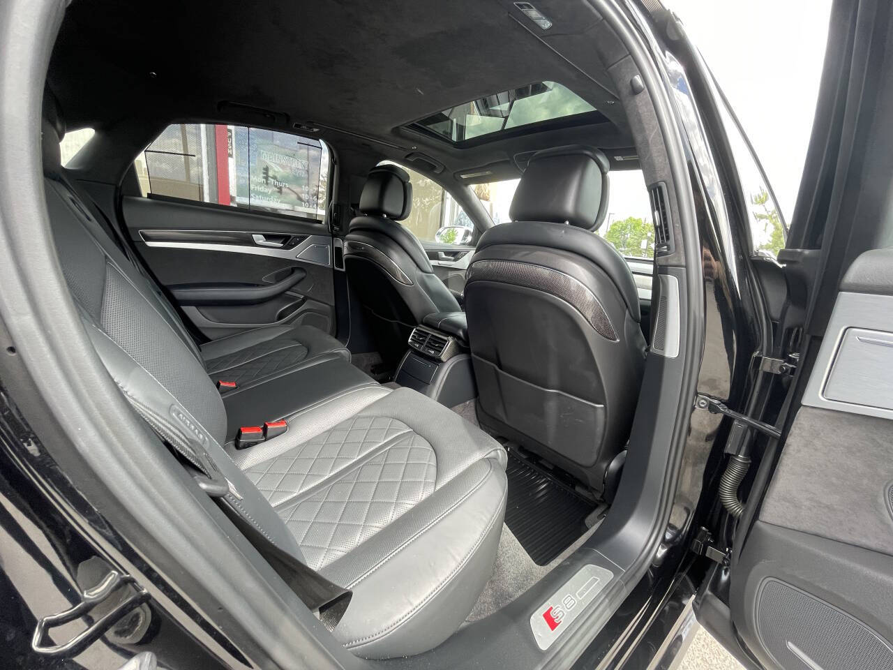 Vehicle image 13 of 40