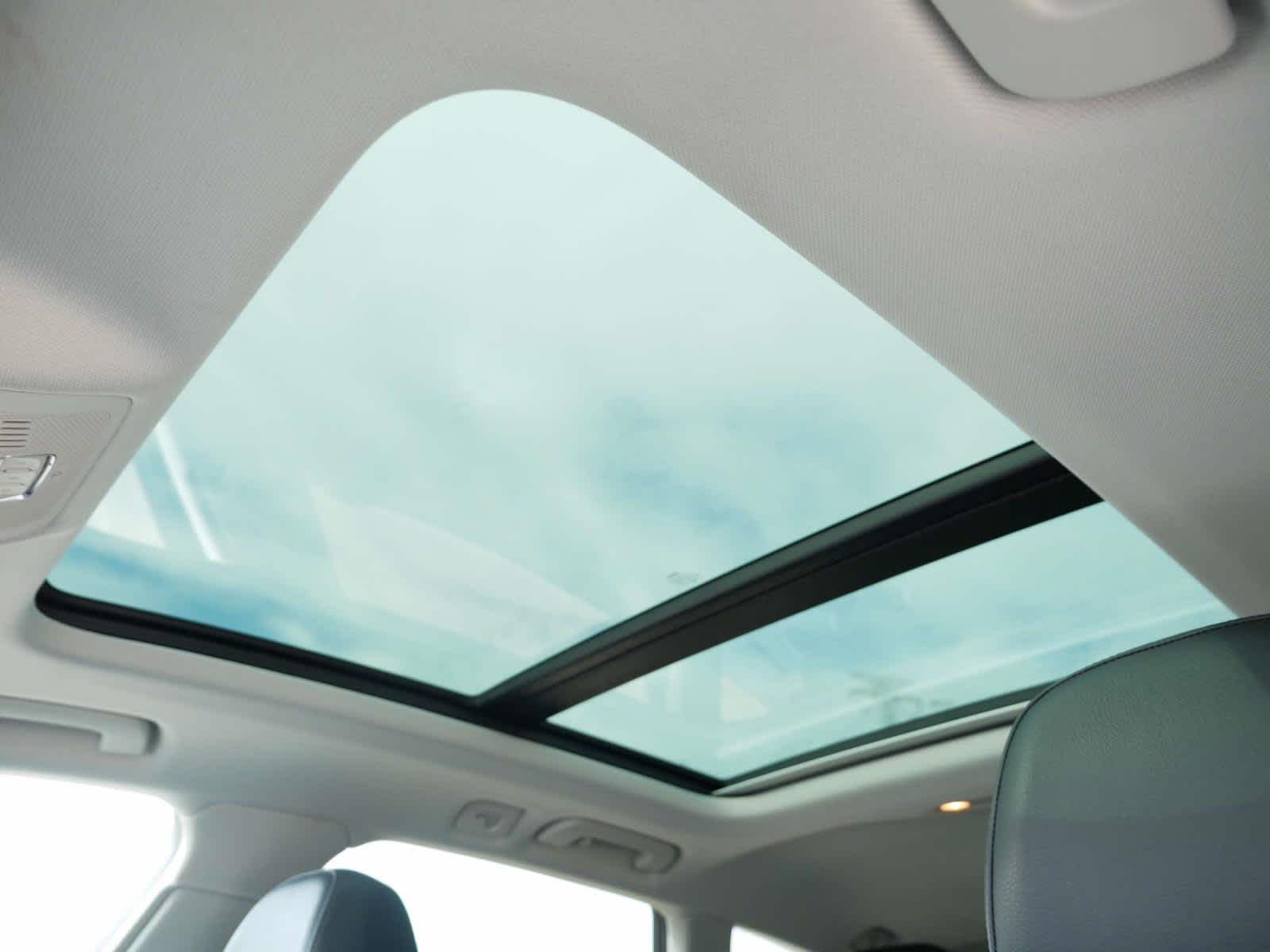 Vehicle image 27 of 27