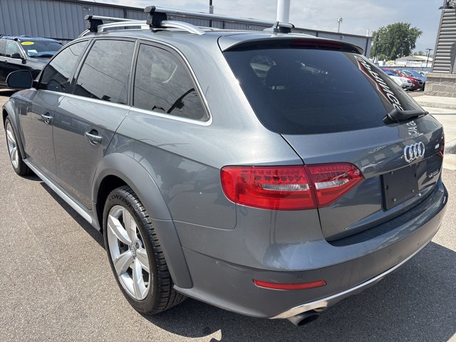 Vehicle image 6 of 30