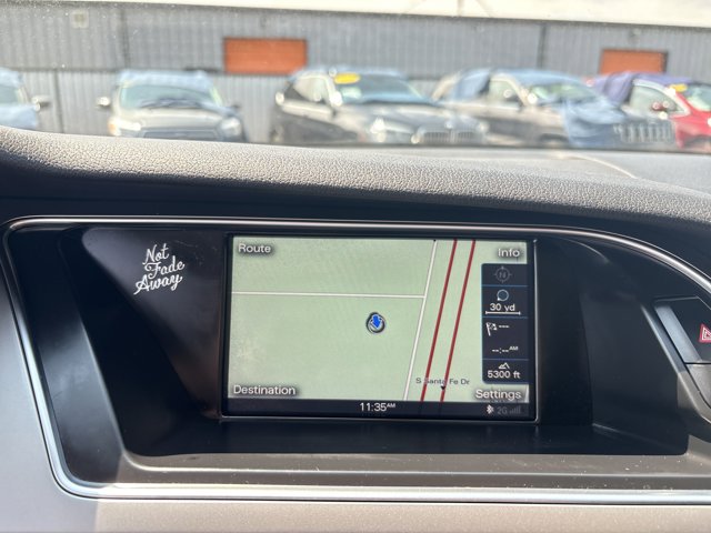 Vehicle image 22 of 30