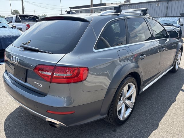 Vehicle image 4 of 30