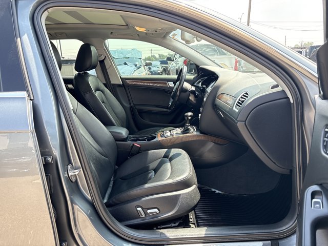 Vehicle image 11 of 30