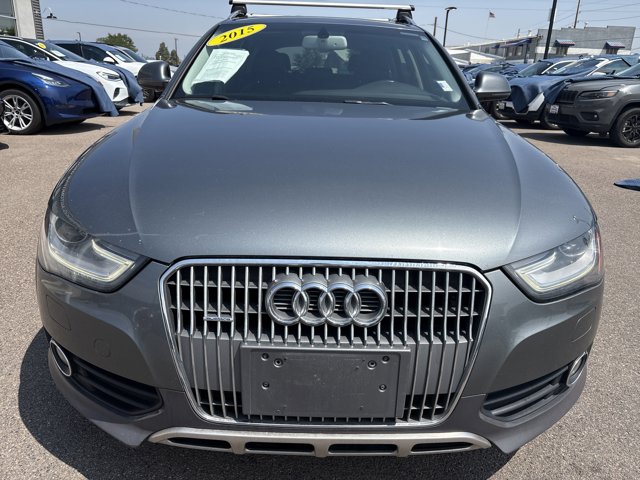 Vehicle image 28 of 30
