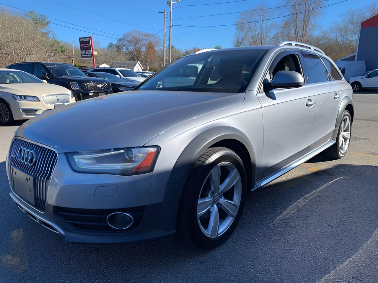Vehicle image 23 of 24