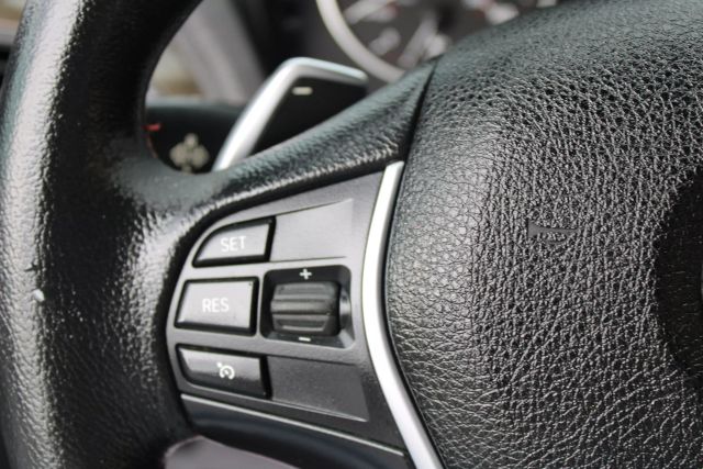 Vehicle image 19 of 29