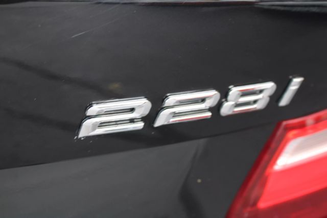 Vehicle image 7 of 29