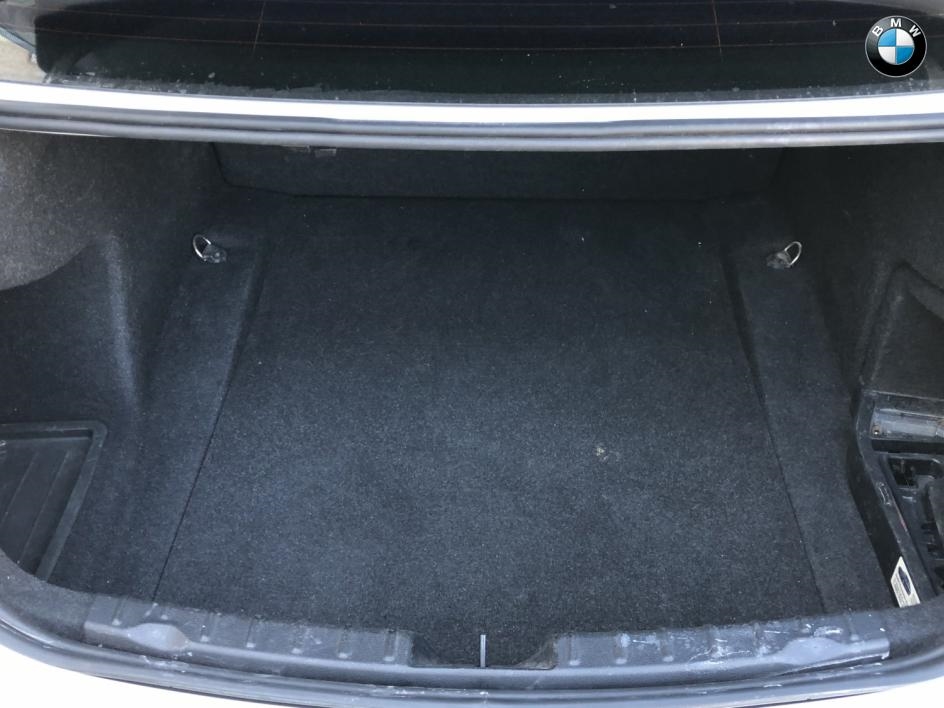 Vehicle image 25 of 27