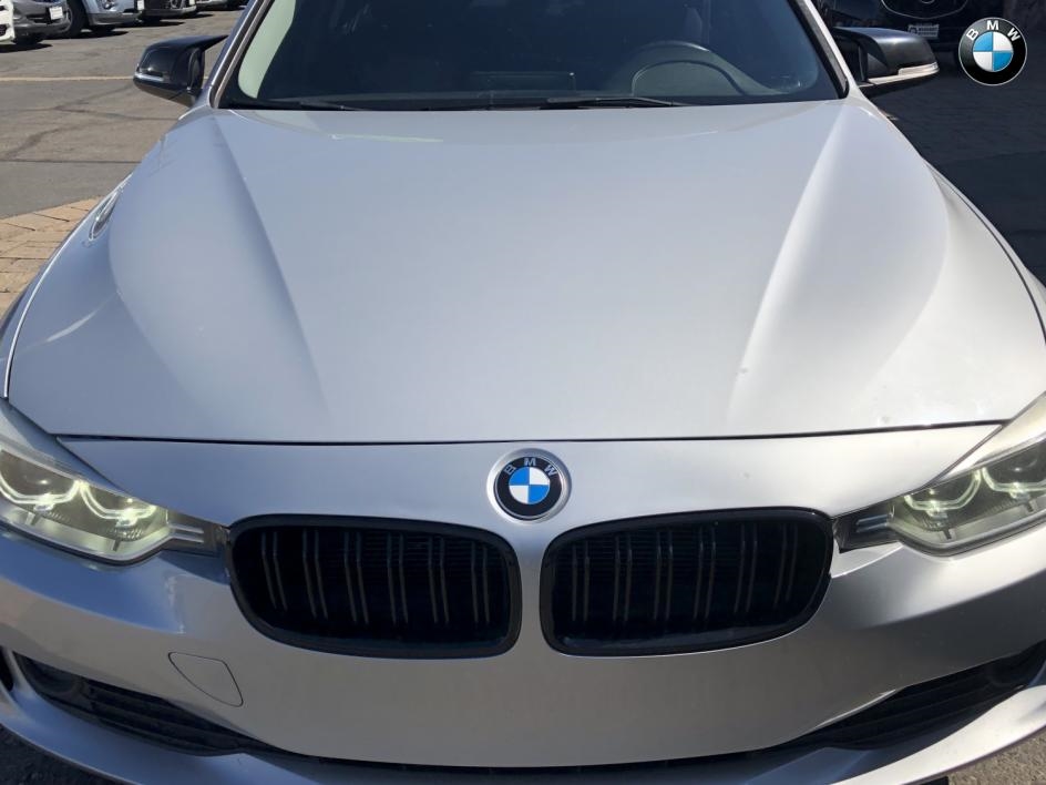 Vehicle image 7 of 27