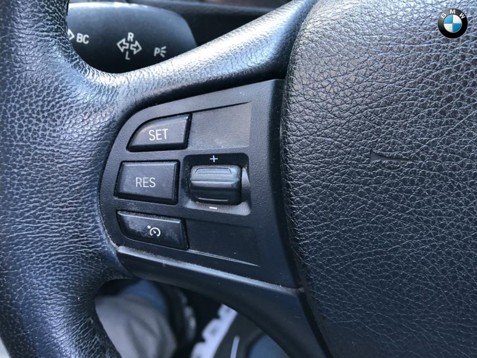 Vehicle image 12 of 27