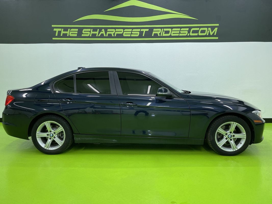 Vehicle image 5 of 29