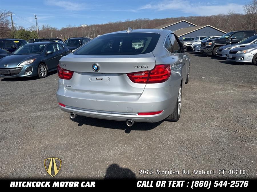Vehicle image 15 of 51