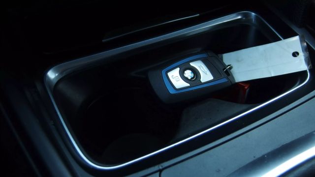 Vehicle image 50 of 54
