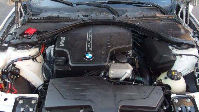 Vehicle image 53 of 54