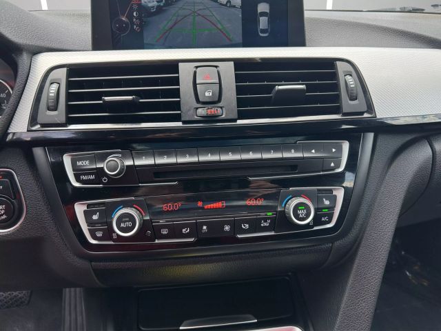 Vehicle image 16 of 26